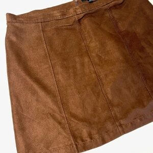 Banana Republic Brown Suede Mini Skirt – Women’s Size 16